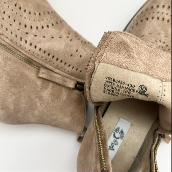 VERY G | Lisette Women’s Mid Ankle Booties | Nude | Size 10 - Picture 13 of 14